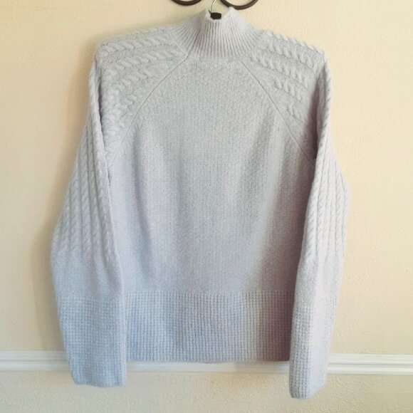 NEW 89th & Madison Lilac Cable Knit Mock Neck Sweater Small - Picture 4 of 8